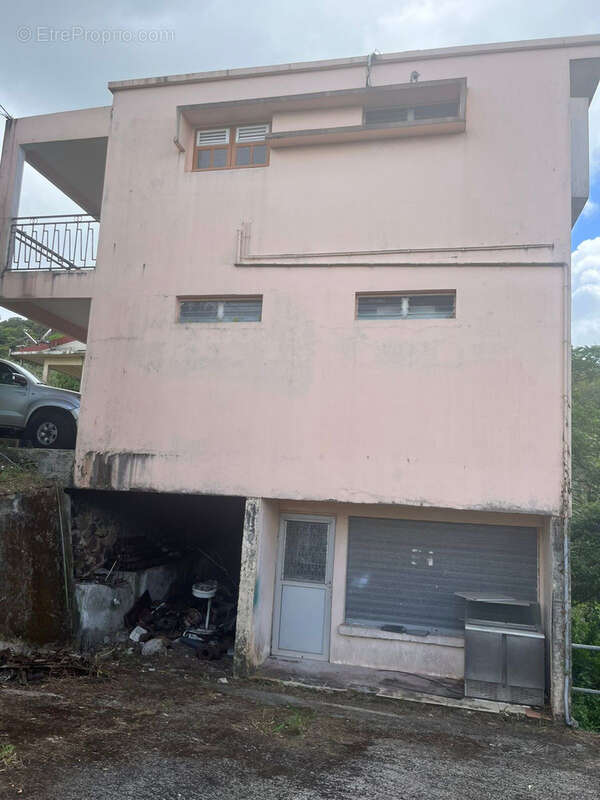 Maison à SAINT-ESPRIT