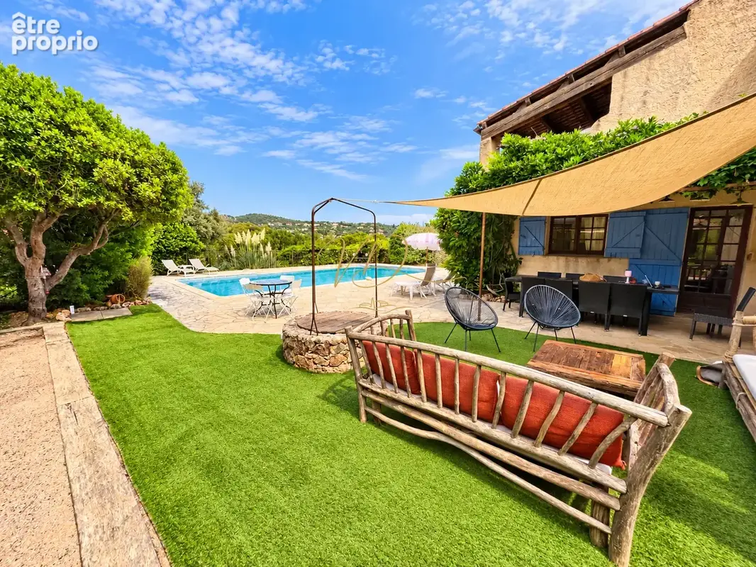 Villa avec piscine et vue mer   Cavalaire-sur-Mer - photo 8