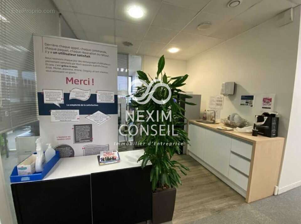 Commerce à GENNEVILLIERS