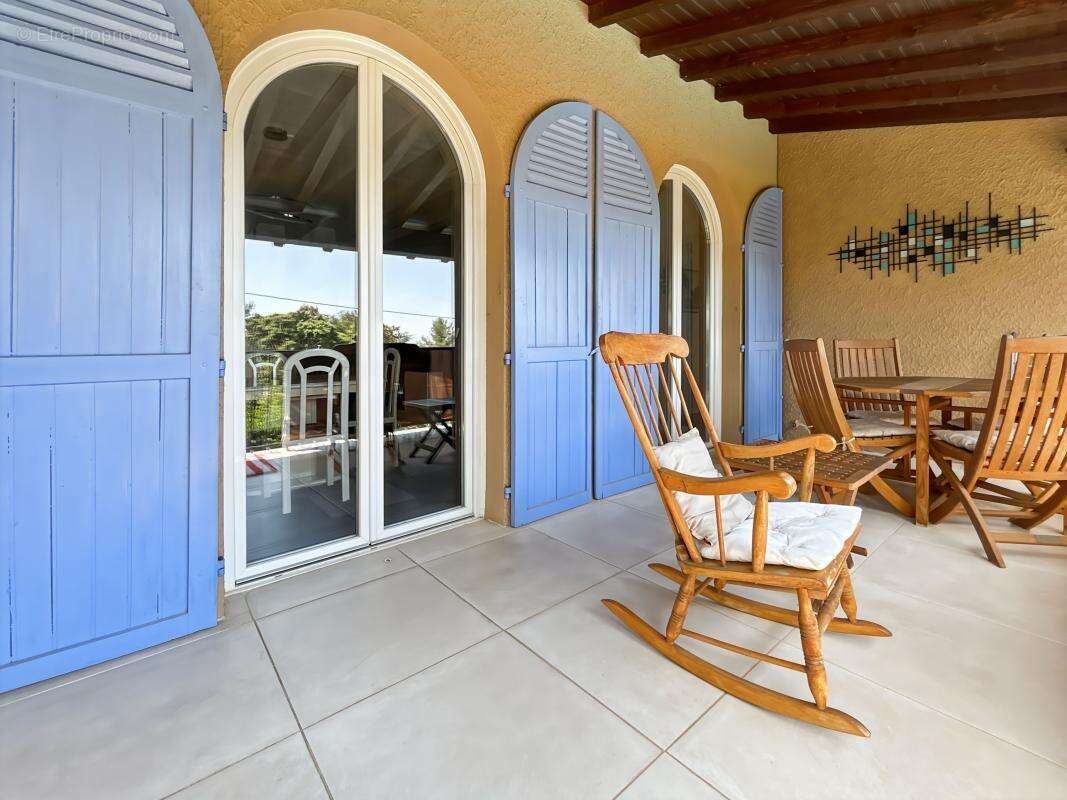 Maison à SAINT-RAPHAEL