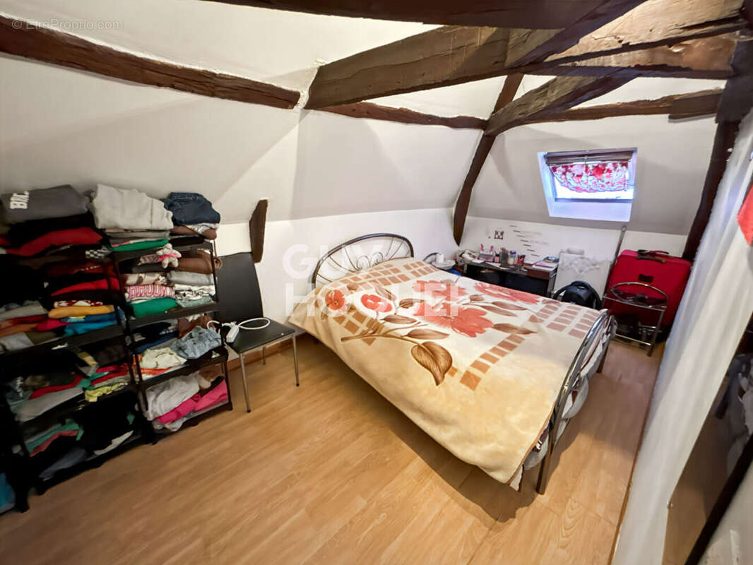 Appartement à FONTENAY-TRESIGNY