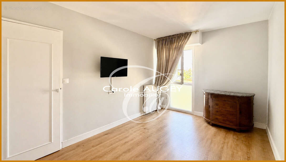 Appartement à LE BOUSCAT