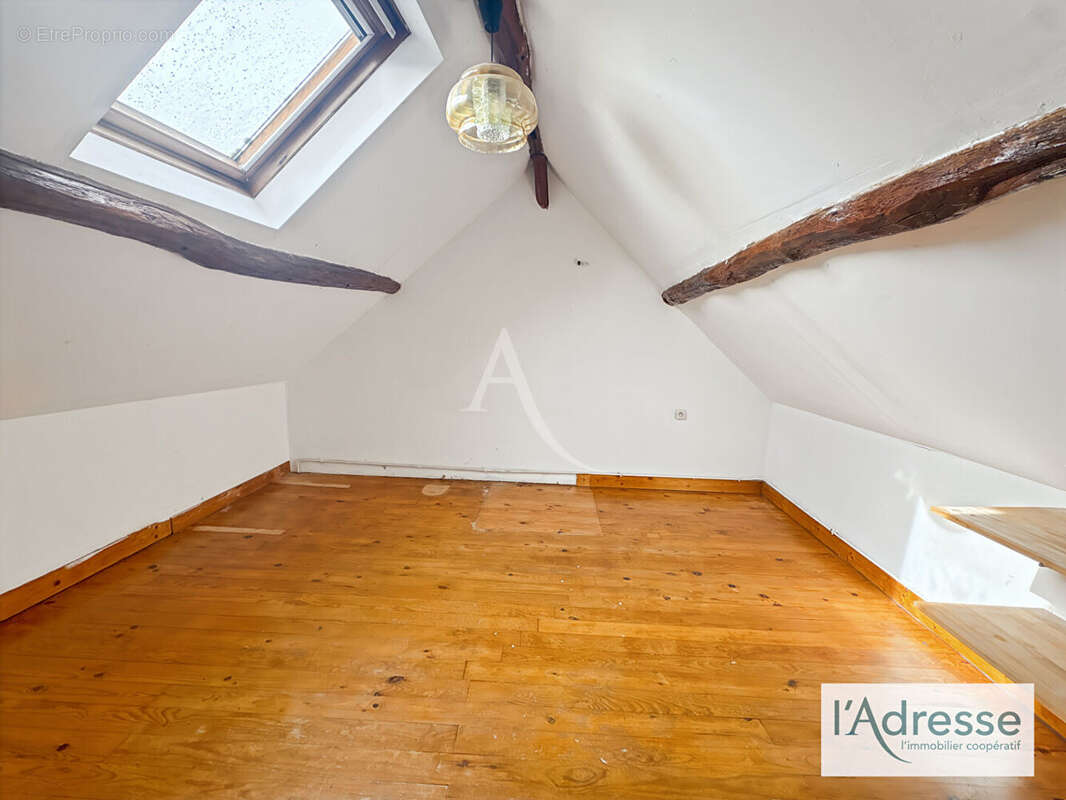 Maison à FLEURY-SUR-ANDELLE