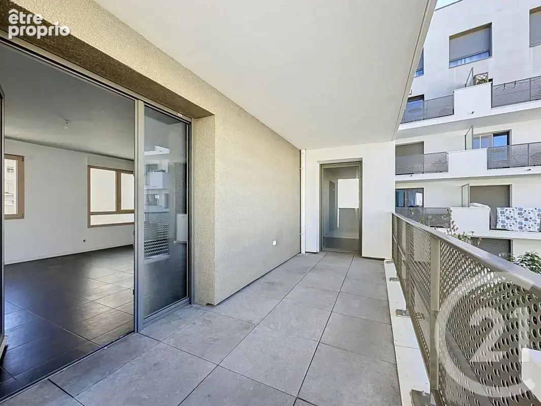 Appartement 4 pièces 81 m² à vendre à Saint-Priest (69800) - photo 7