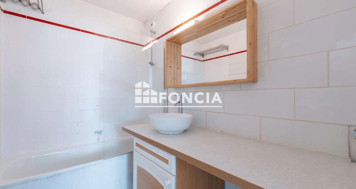 Appartement à MAISONS-ALFORT