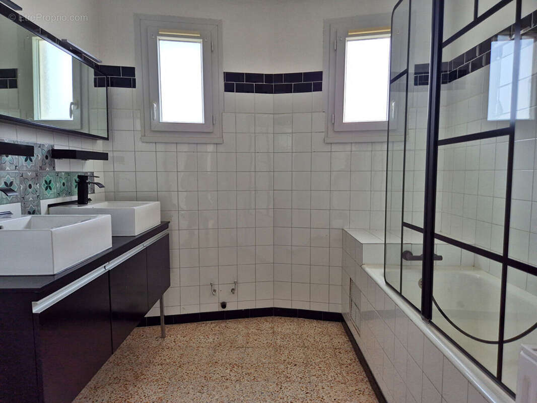 Appartement à ARLES