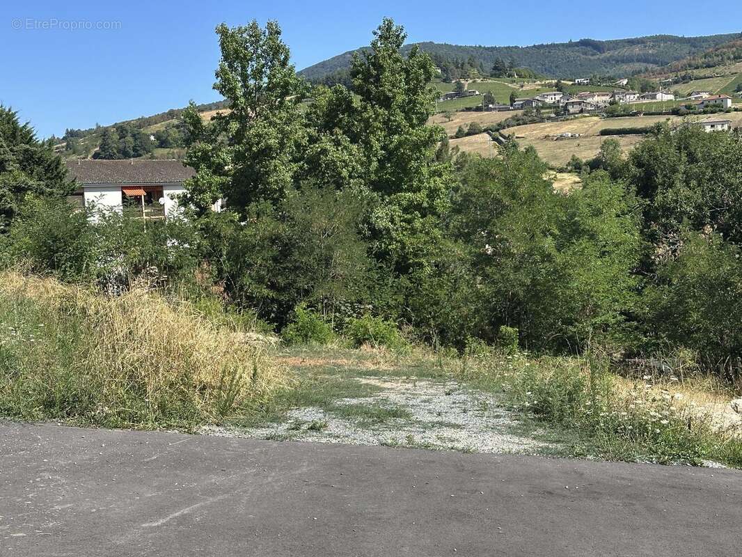 Terrain 645 m² à Beaujeu  - photo 3