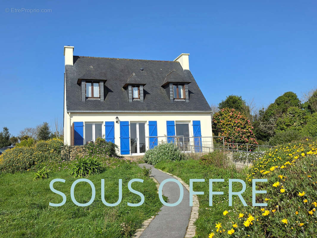Maison à ROSCANVEL