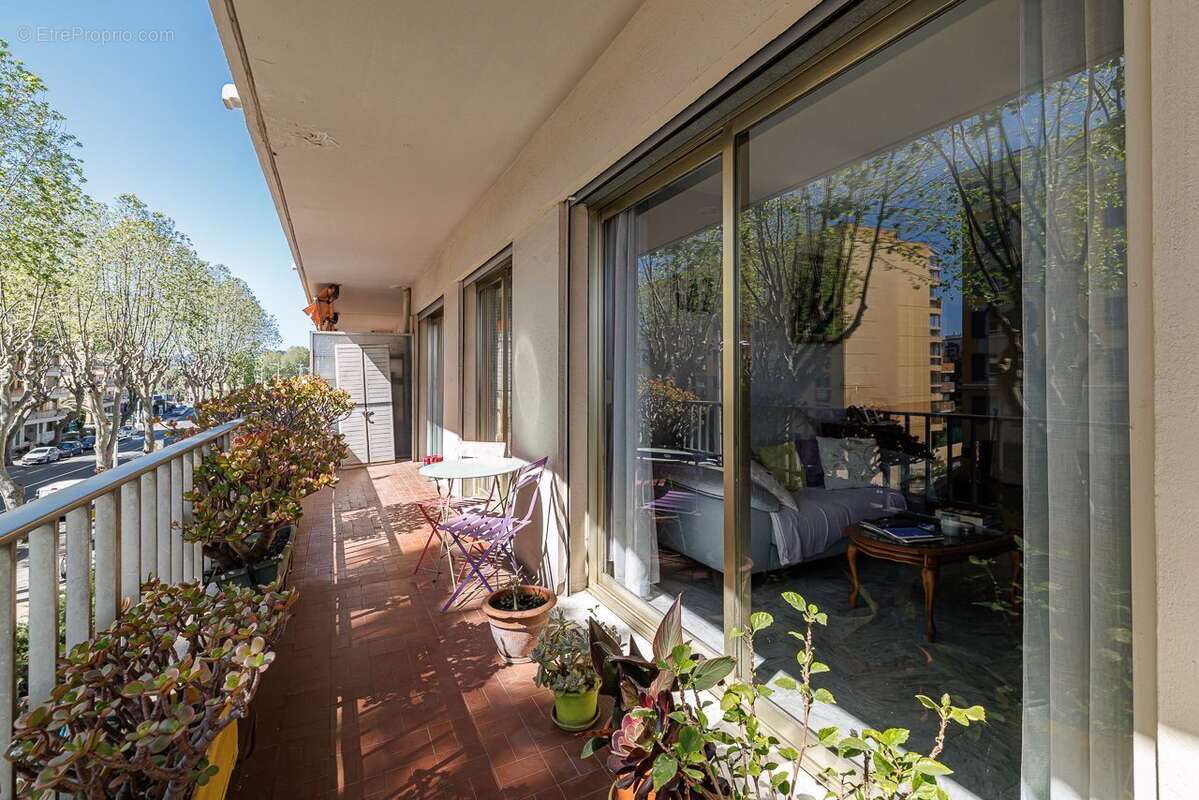 Appartement à CAGNES-SUR-MER