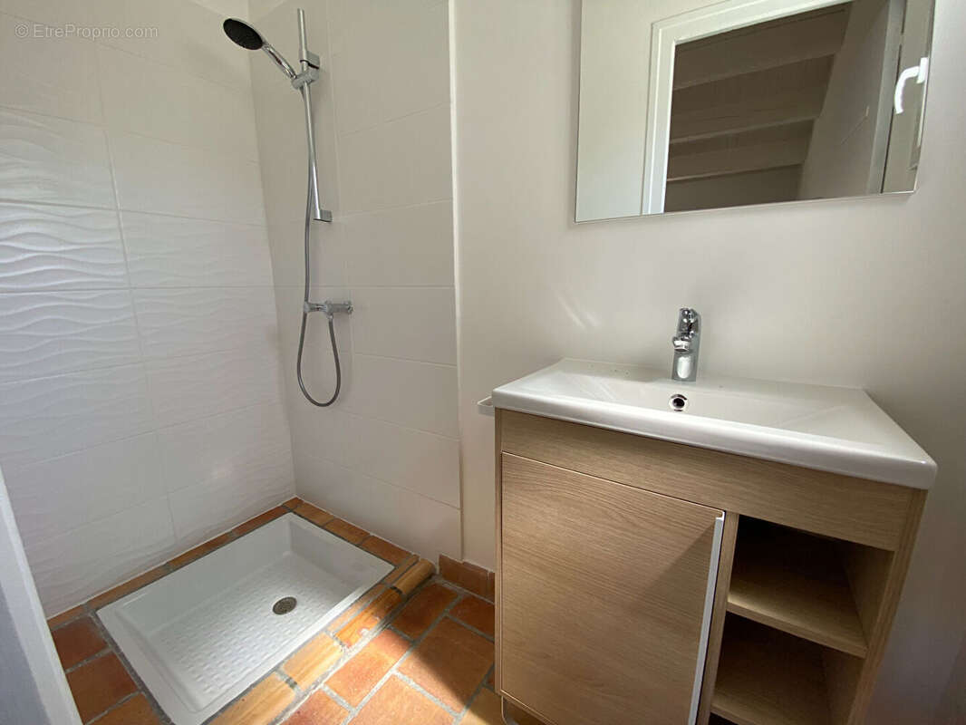 À 400 m de la plage - Maison de charme sur 1 000 m² de terrain - photo 10
