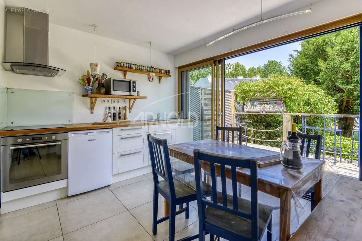 Nantes Perverie - Impasse privée - Belle maison familiale années 30 -7 chambres + locatif ou bureaux - photo 6