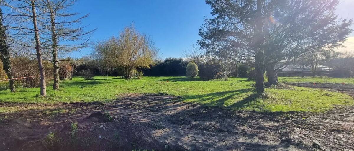 Terrain à SAINT-GERVAIS