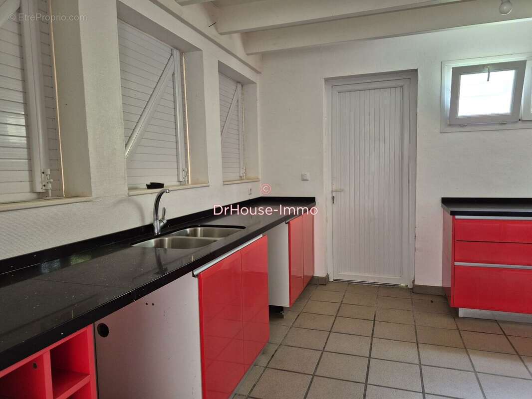 Maison 90 m² à Les Trois-Ilets  - photo 6