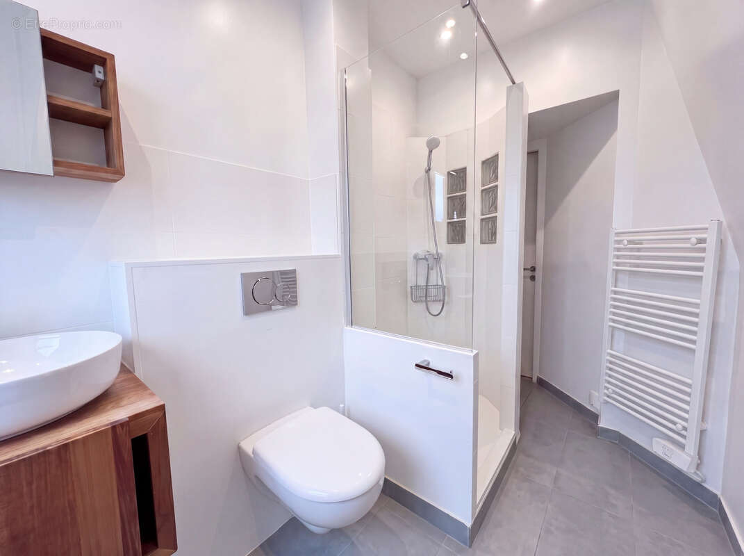 Appartement à ASNIERES-SUR-SEINE