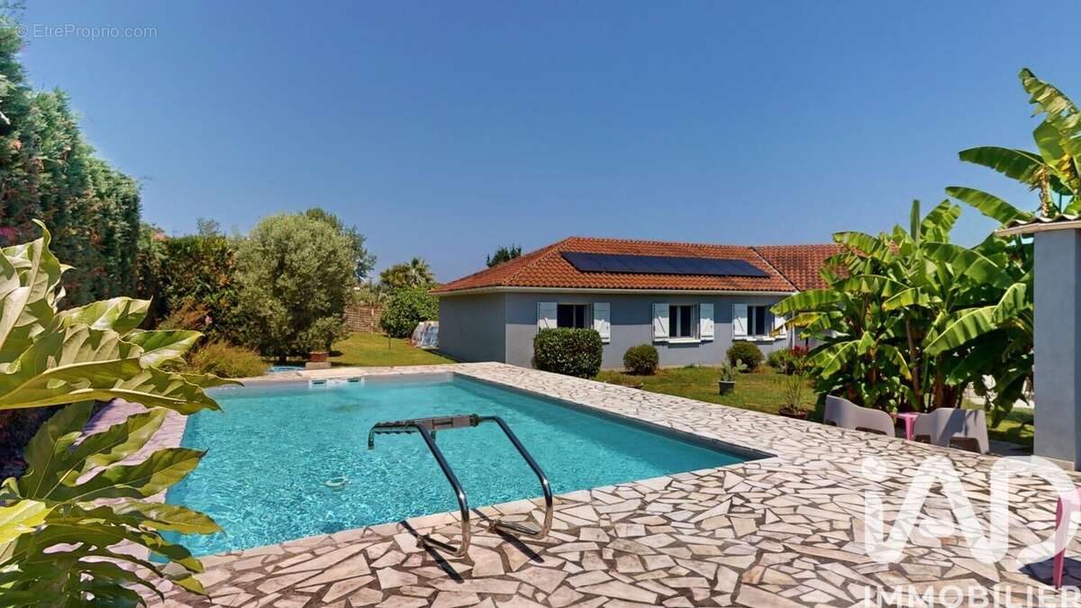 Maison 205 m² à Gaas  - photo 9