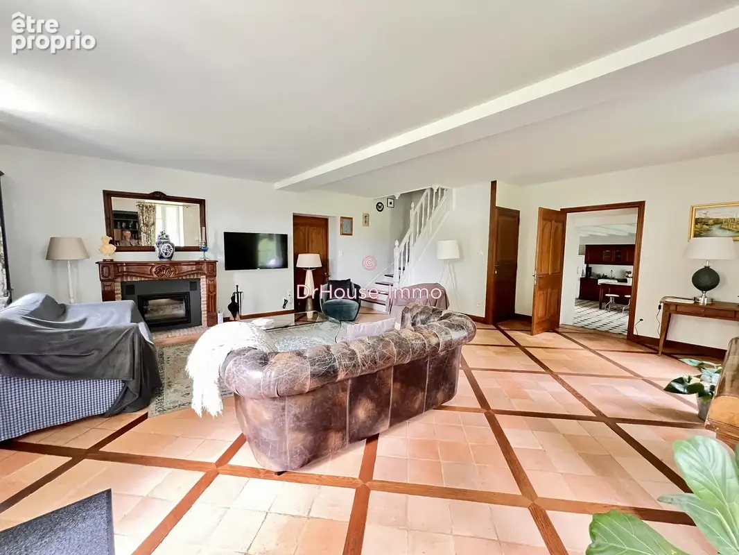 Maison 250 m² à Riberac  - photo 14
