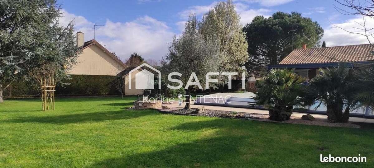 Maison 154 m² à Angliers  - photo 4