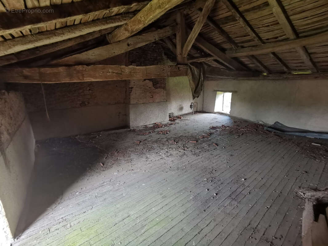 Maison à SAINT-LAURENT-DE-CERIS