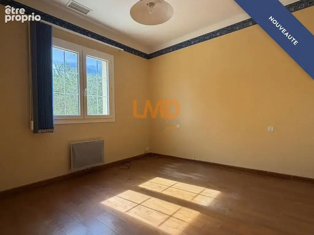 Villa 4 faces T5 145 m2 avec piscine - photo 7