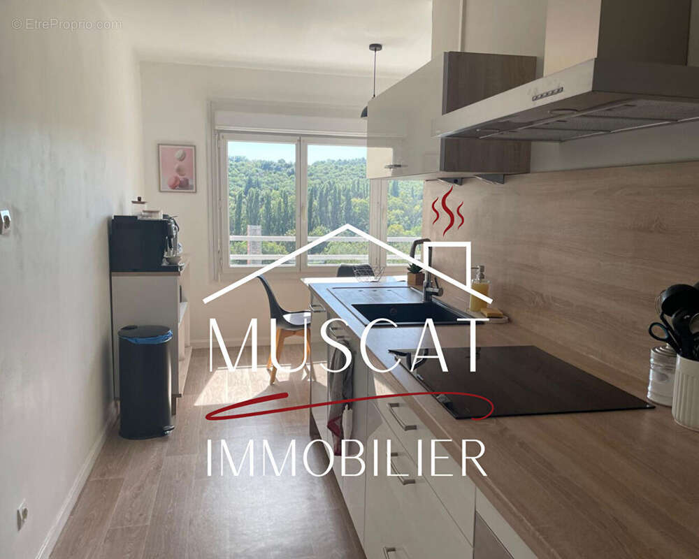 Appartement à VILLEFONTAINE