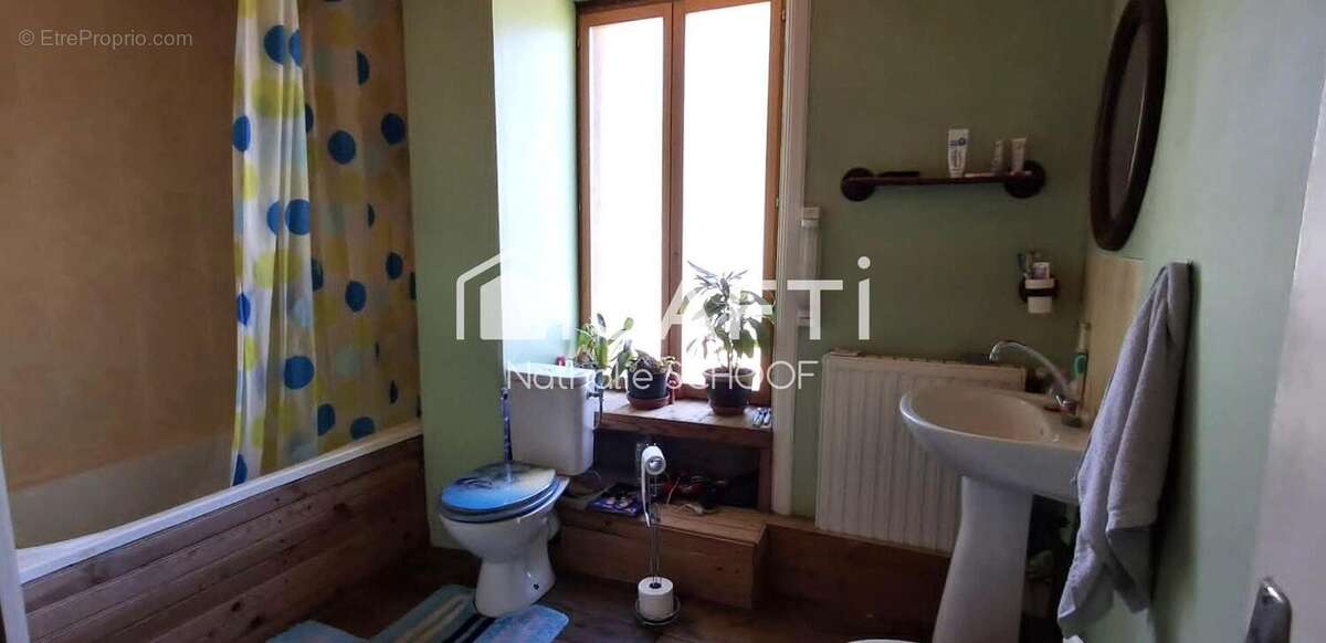 Maison 120 m² à La Chapelle-Neuve  - photo 9