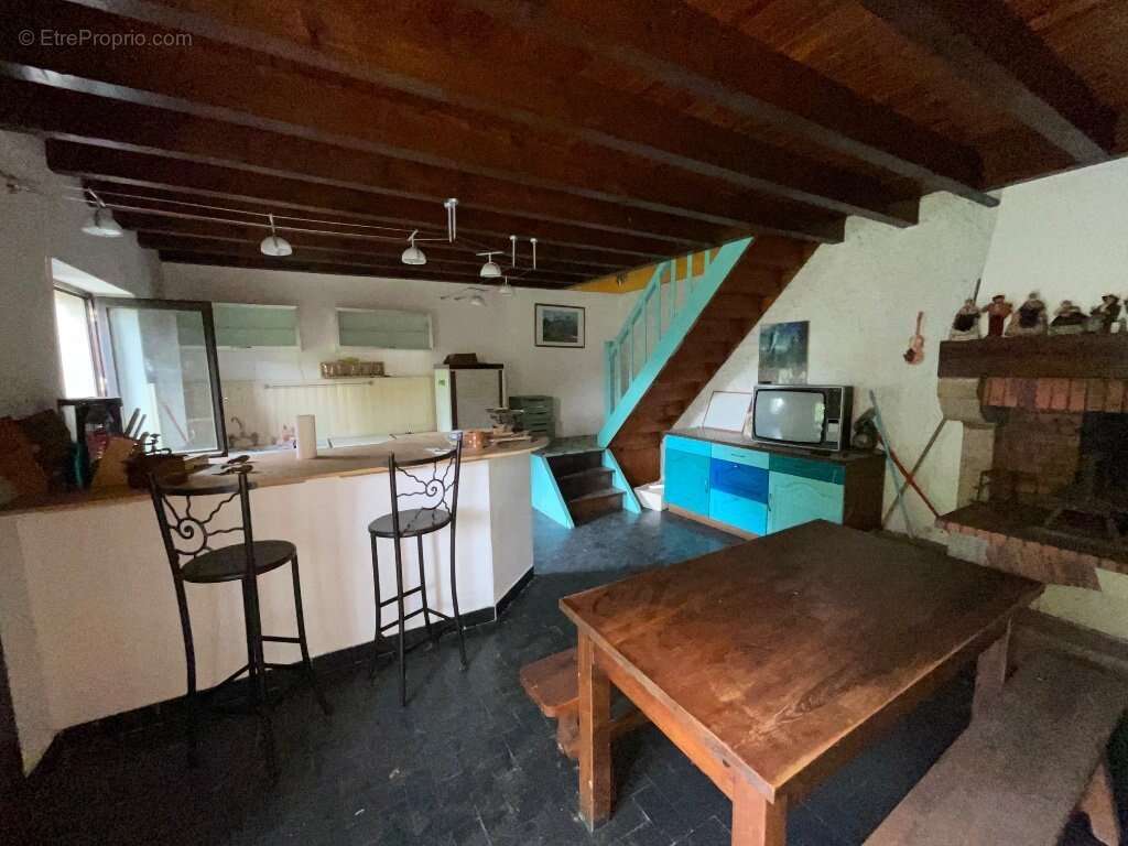 lieu dit Chenereilles - Ferme en Pierre - photo 14