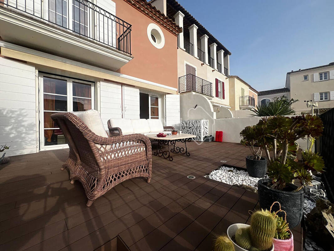 Appartement à AIGUES-MORTES