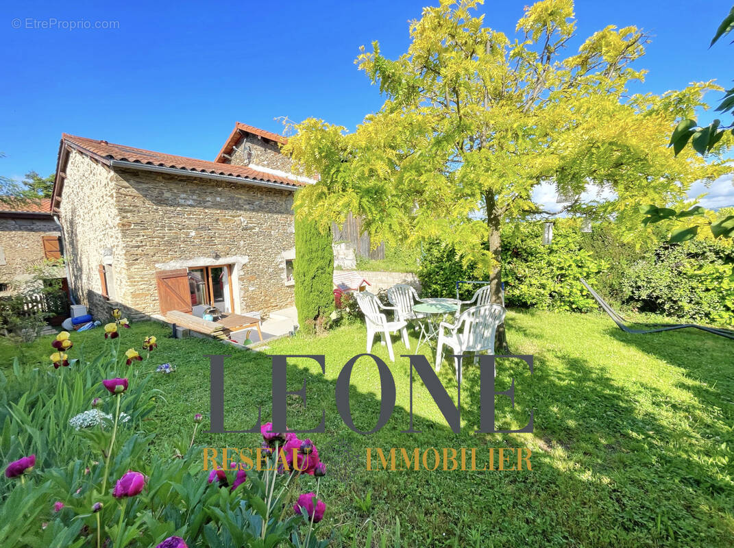 Maison à TREVES