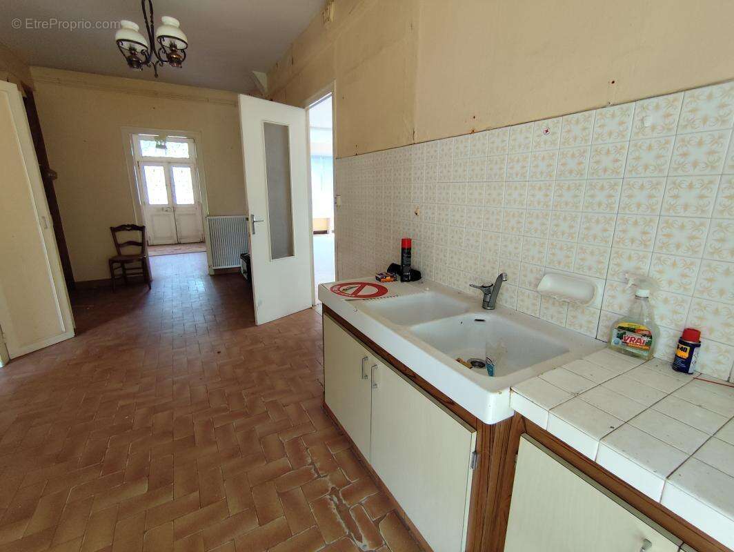 Maison à SAINT-JULIEN-EN-BORN