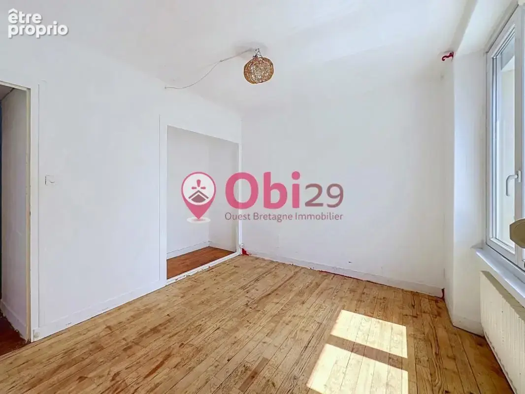 Maison familiale avec beau potentiel et vue dégagée ! - photo 16