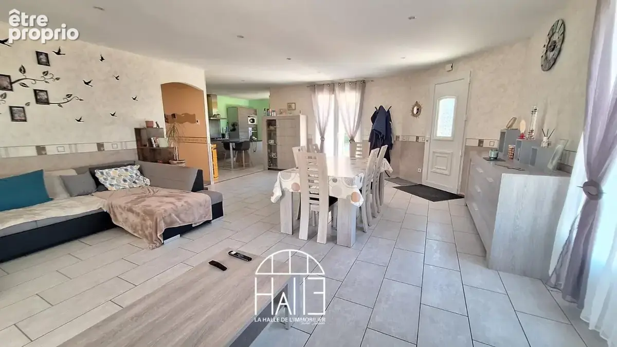 Maison 5 pièces 127 m² à vendre à Chassenon (16150) - photo 8