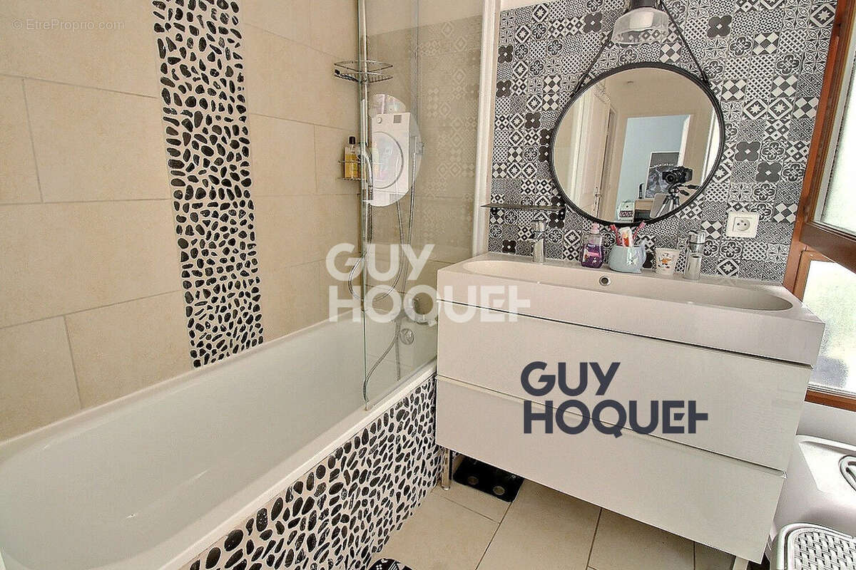 Maison à LIMEIL-BREVANNES