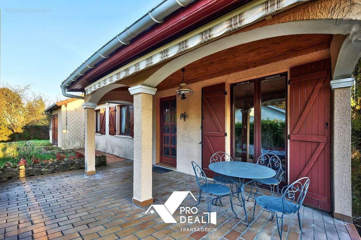 Maison à VILLEMOIRIEU