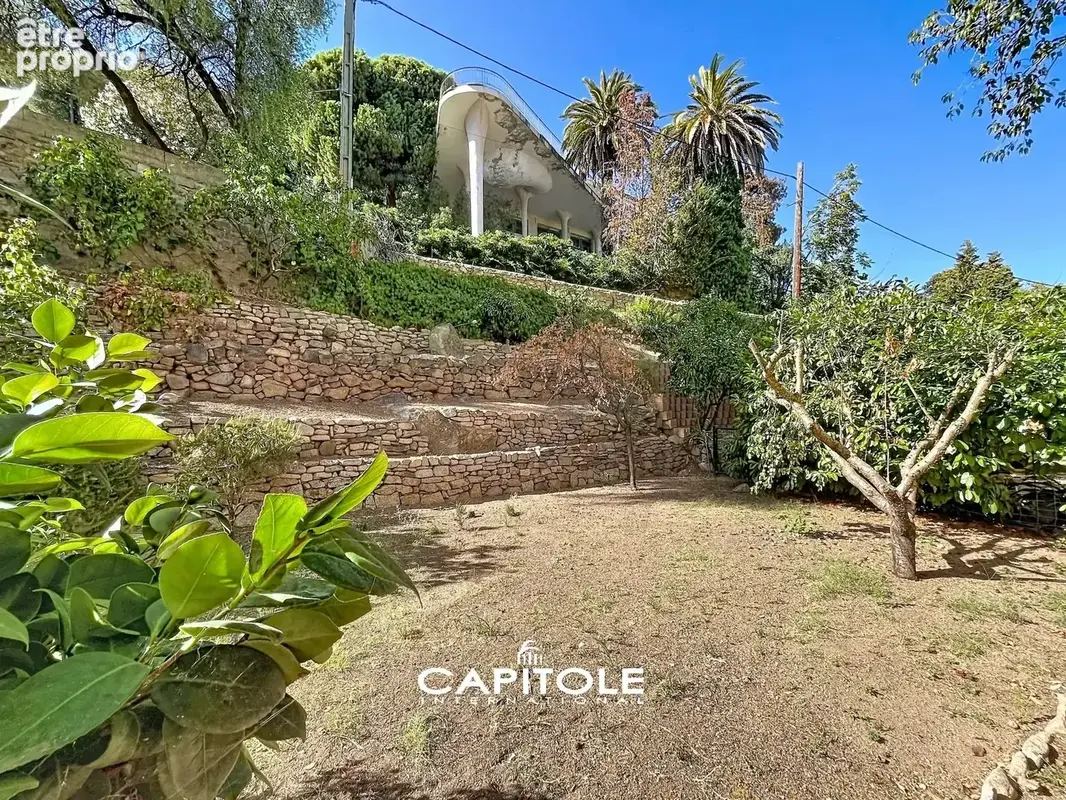 Ajaccio – salario – f5 de 143 m² avec terrasse de 39 m², jardin privatif de 130 m² et vue panoramique sur le golfe – tennis, cav - photo 10