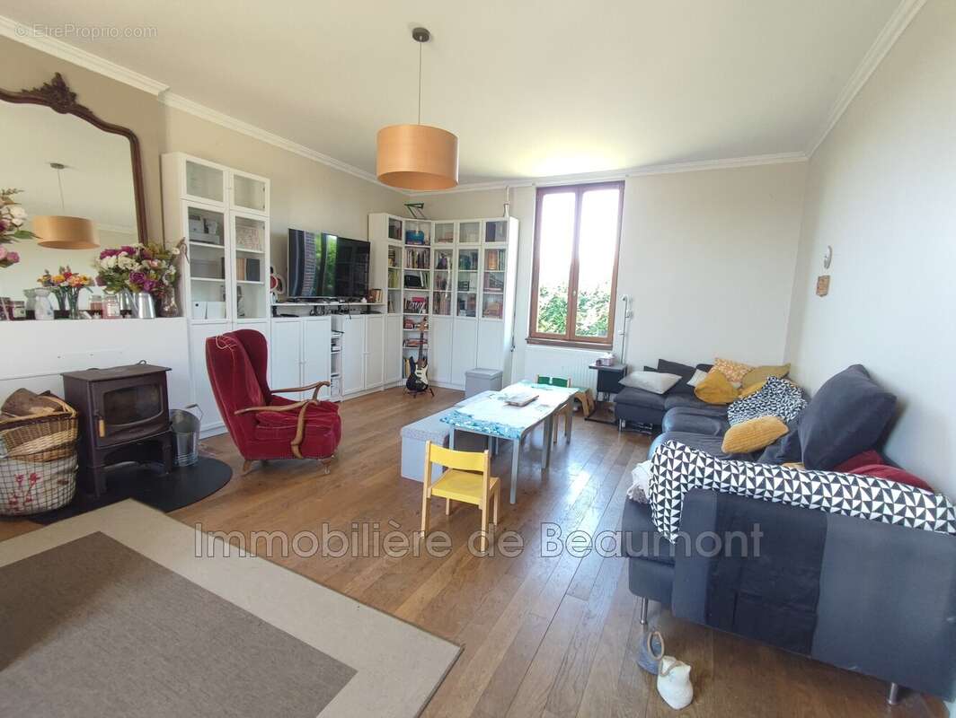 Maison à BEAUMONT-LE-ROGER