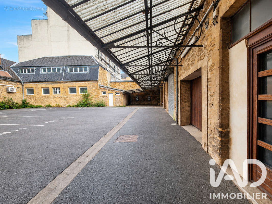 Appartement 735 m² à Charleville-Mezieres  - photo 6
