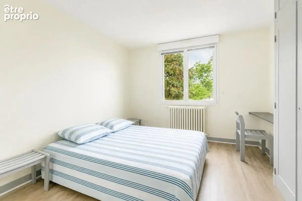 Maison de 8 pièces de 190.27 m² à Saint-Pierre-des-Corps - photo 7