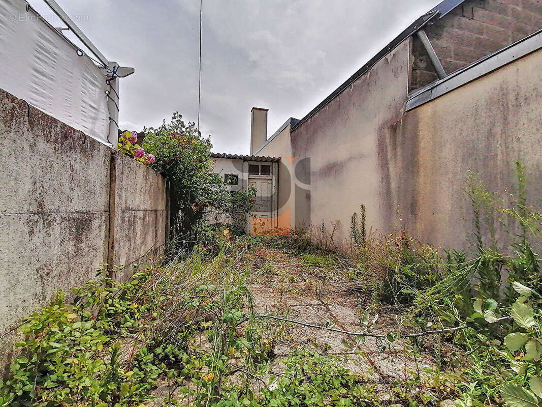 Immeuble centre-ville de Derval - photo 15