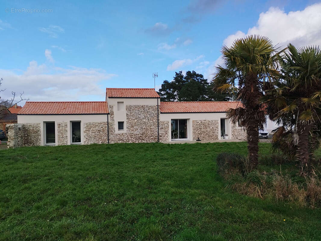 Maison à CHAUVE