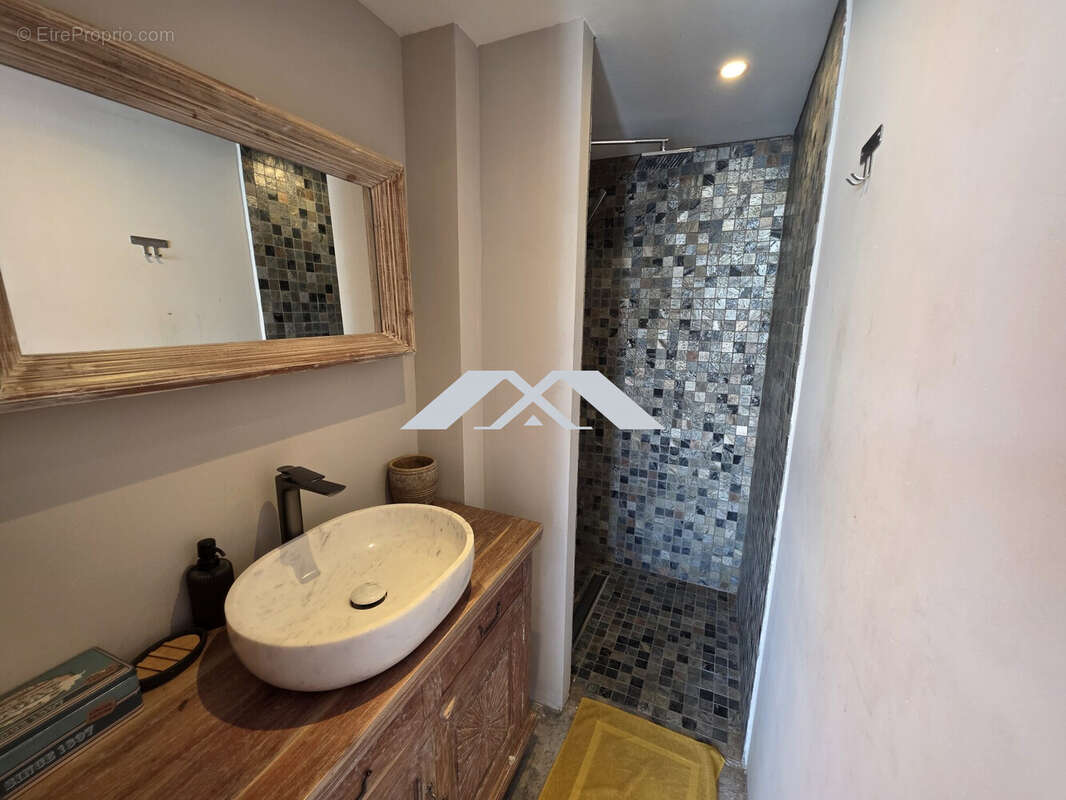 Maison à SAINT-DENIS