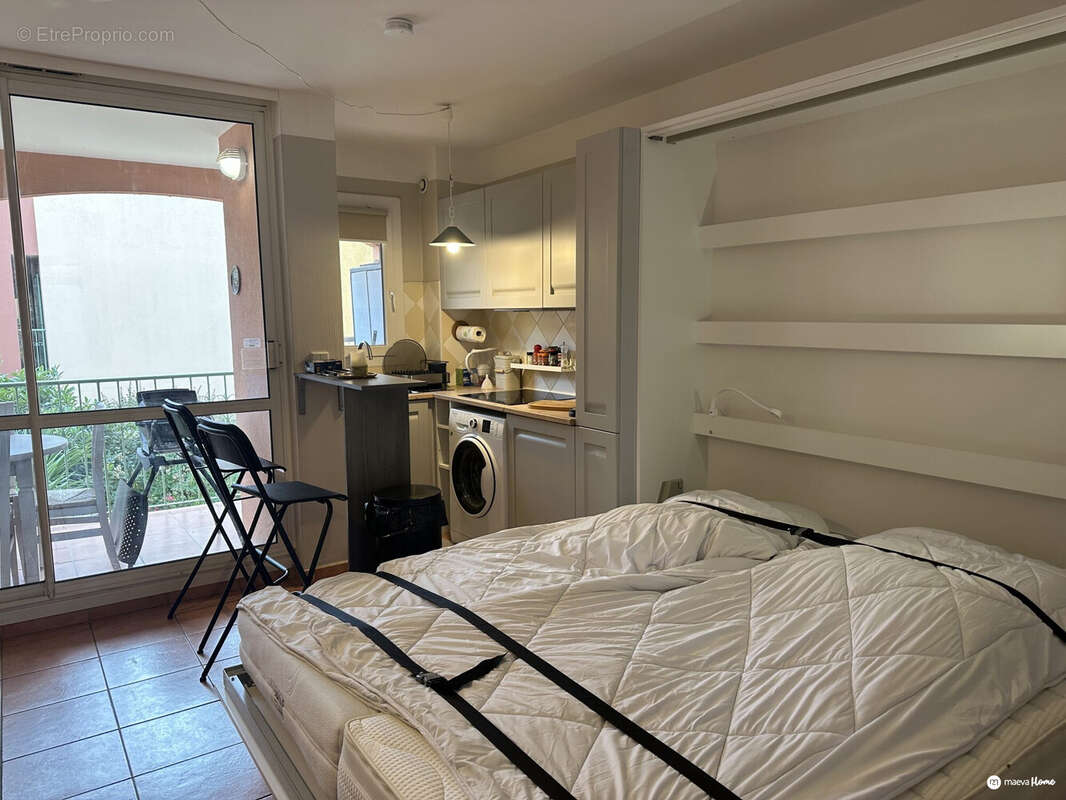 Appartement à MANDELIEU-LA-NAPOULE