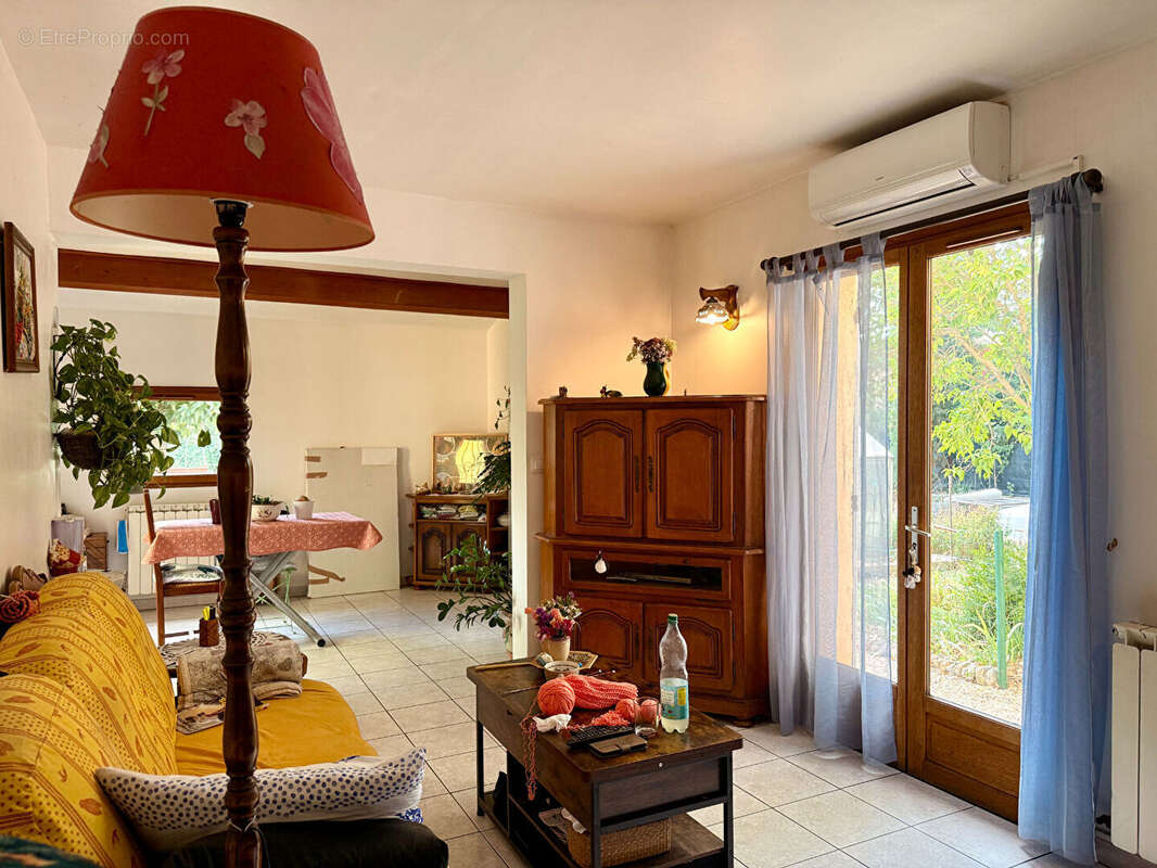 Maison à POURRIERES