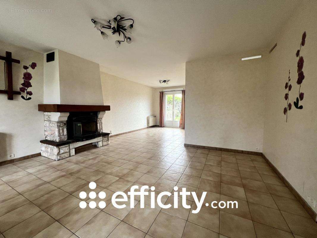 Maison à ARCIS-SUR-AUBE