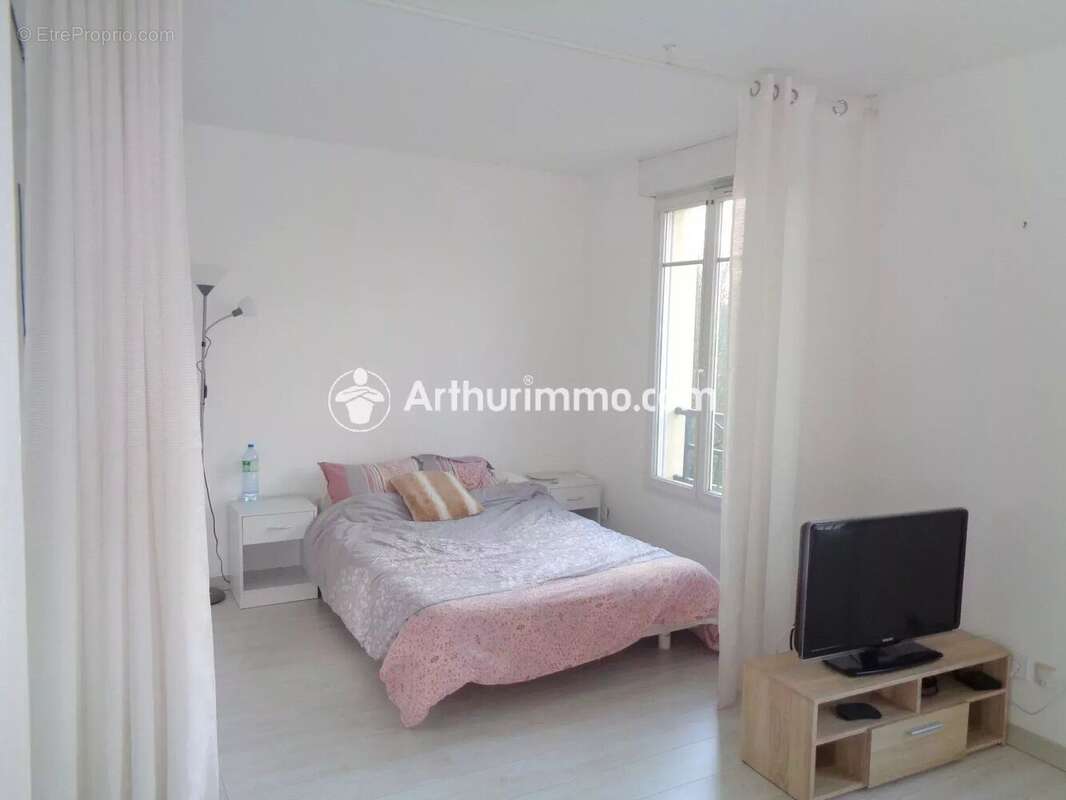 Appartement à MOISSY-CRAMAYEL