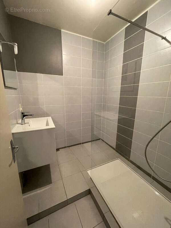 Appartement à DECAZEVILLE