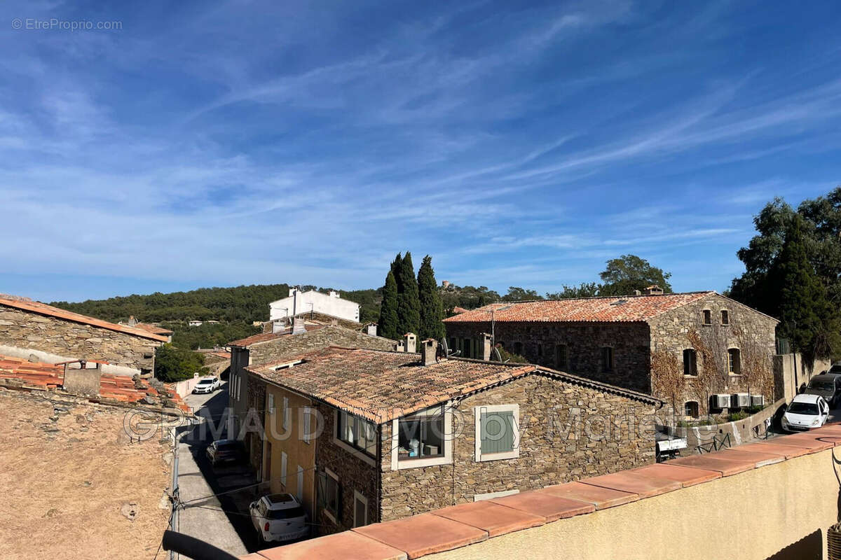 Maison à LA GARDE-FREINET