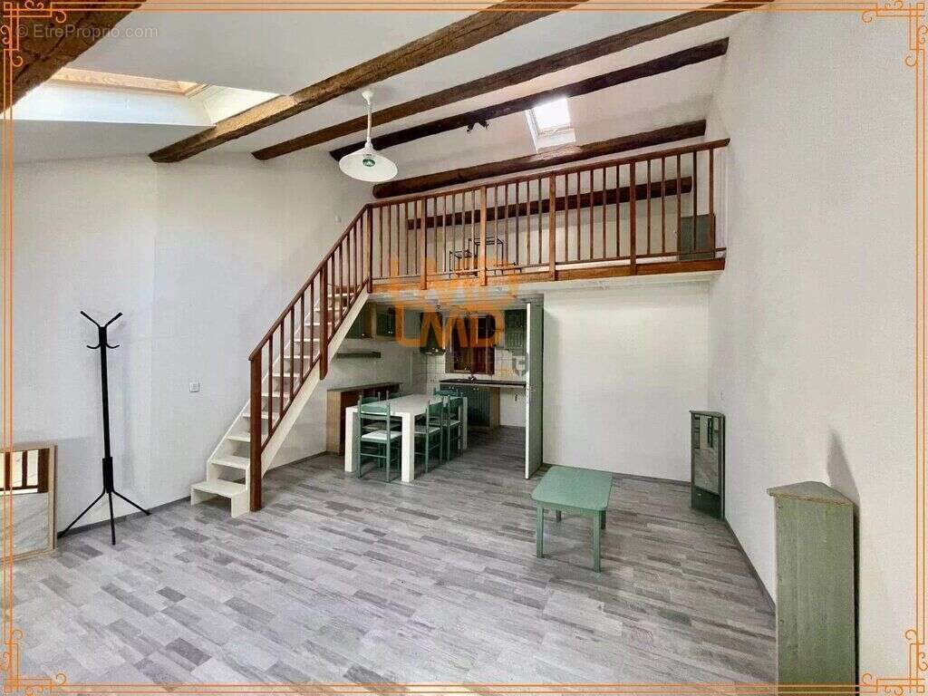 Maison à VILLENEUVE-LES-BEZIERS