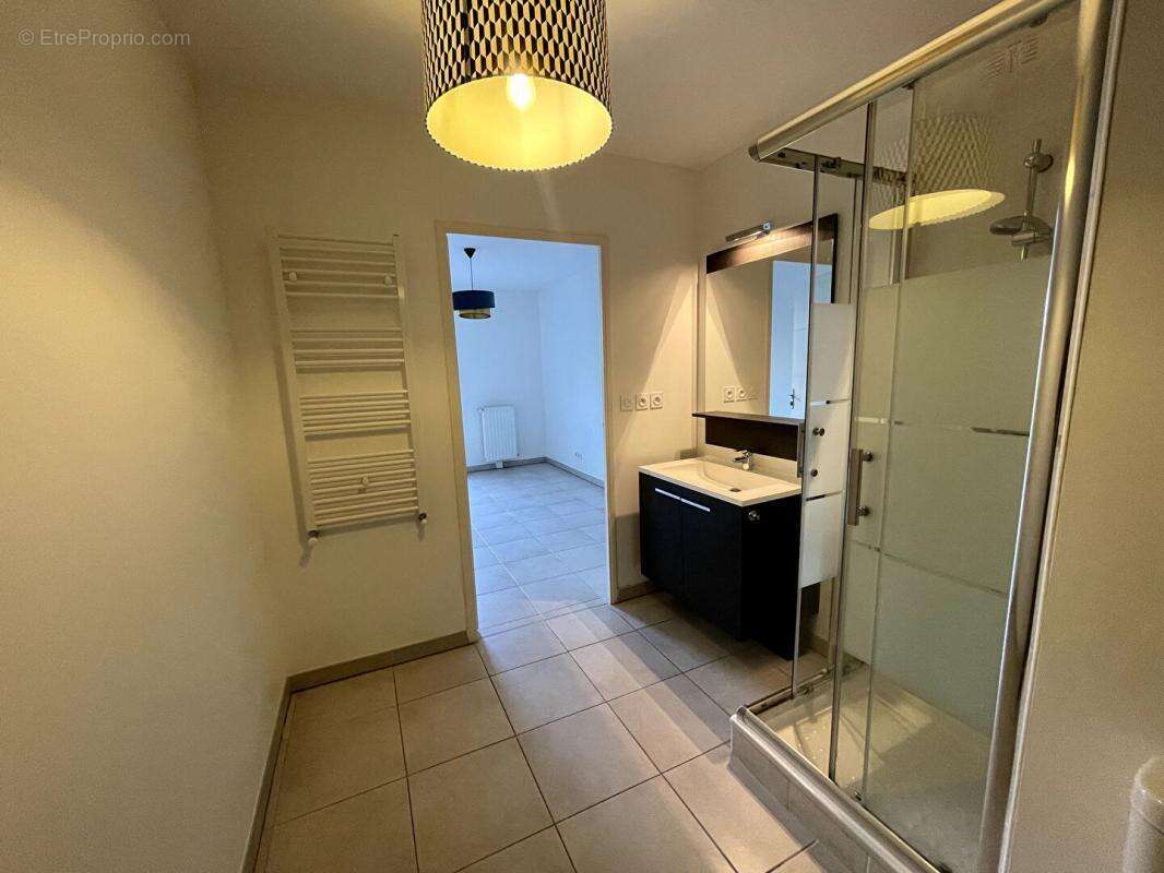 Appartement à LA VALETTE-DU-VAR