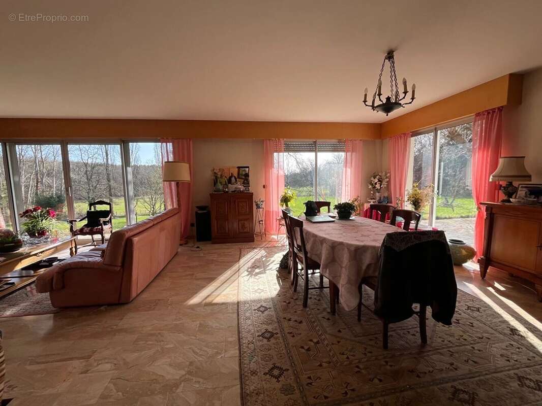 Maison à RAMBOUILLET