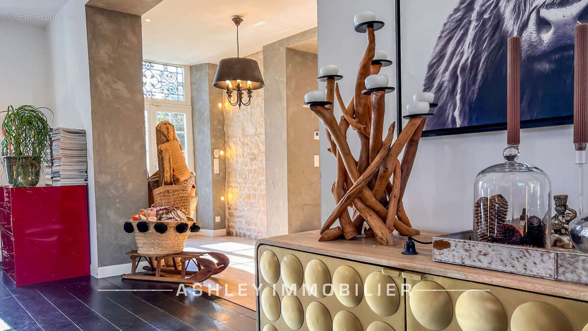 Maison à SAINTE-SOULLE